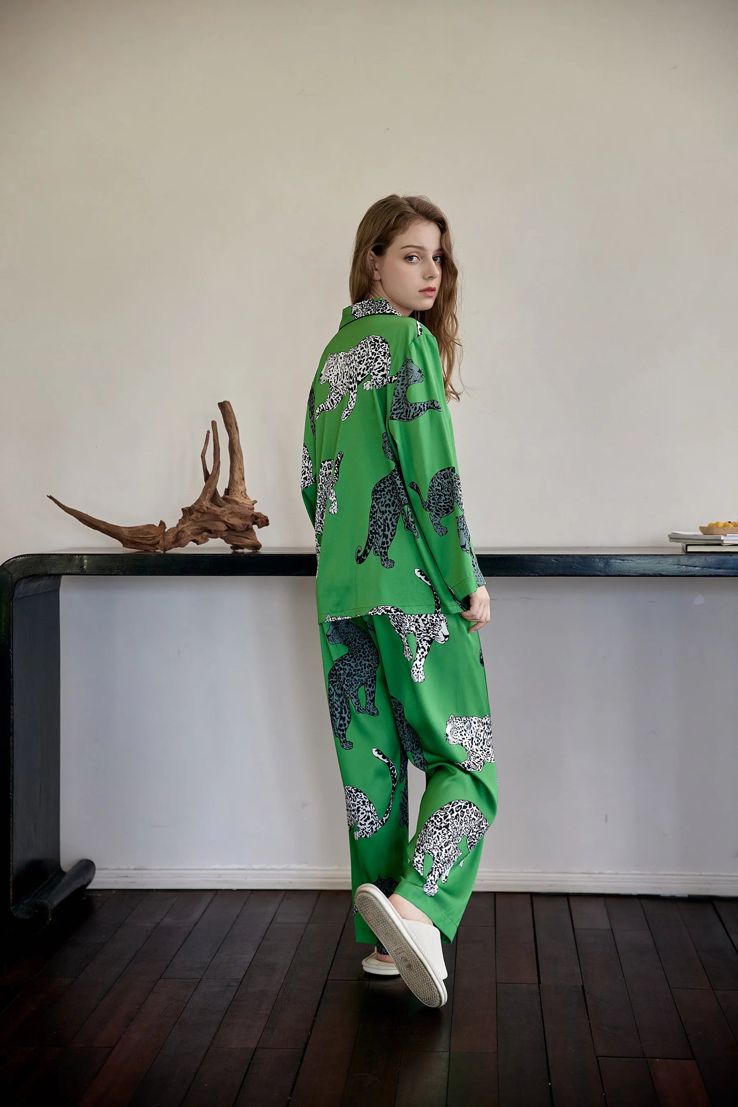 Green Leopard Printed Women Sleepwear Silk - Authentifactor